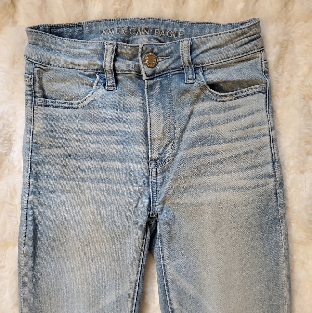 American Eagle Jeans - Light Wash